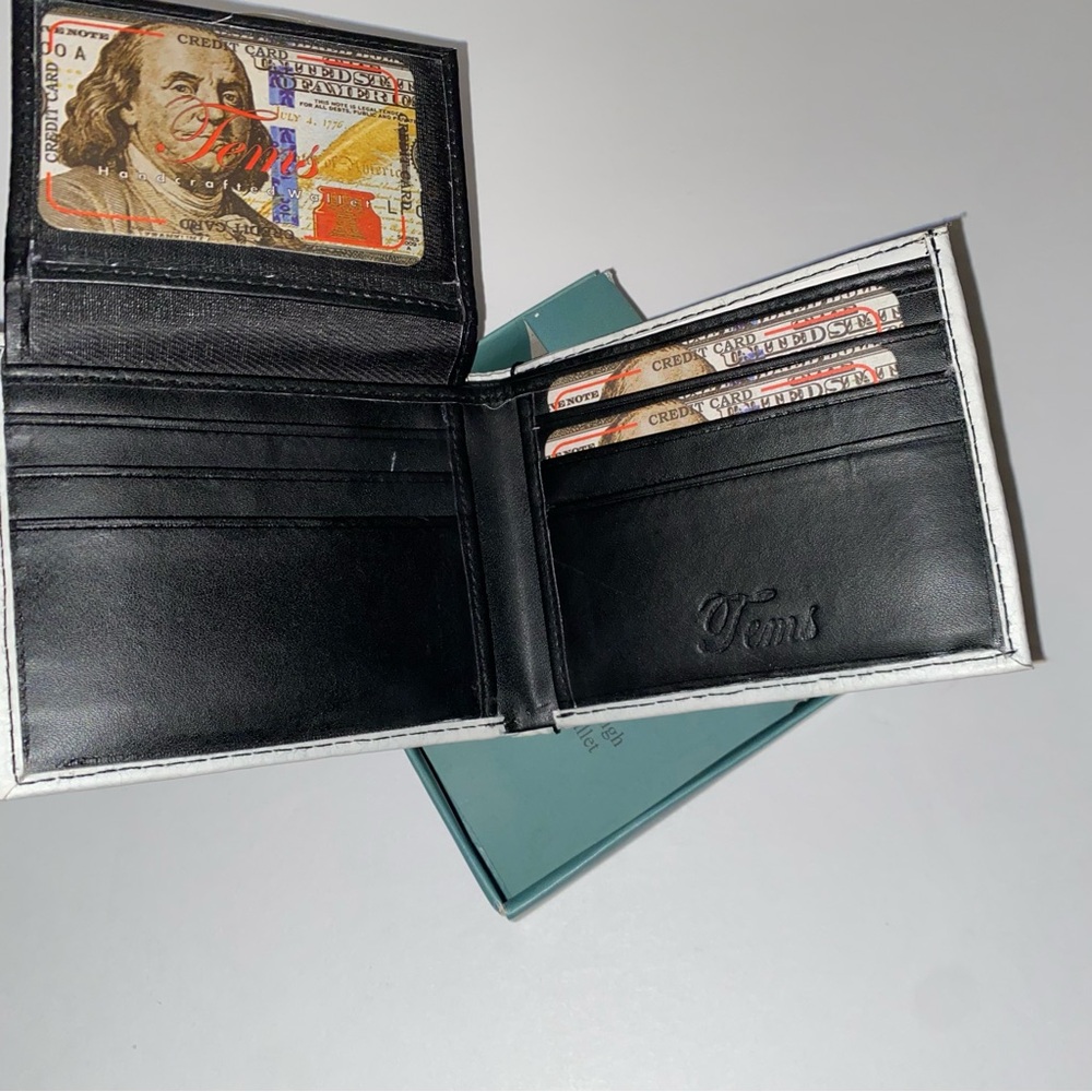 Tems Collection wallet - Picture 5 of 6